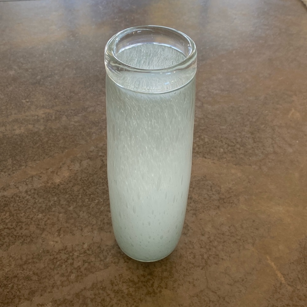 Glass vase
